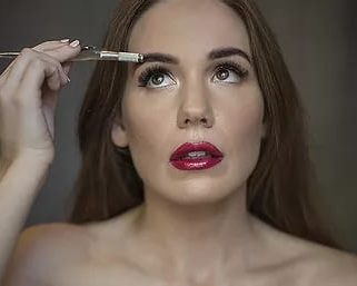 women lashes tool lash extensions sydney microblading brows cosmetic tattooing eyebrow bar semi permanent eyeliner tattoo eyelash extensions near me microblading surry hills paddington sydney salon